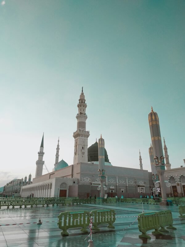 15/16 Days Umrah Package – TRIPLE